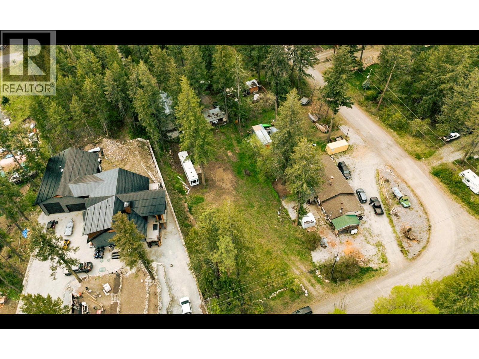 861 Firwood Road, photo 4