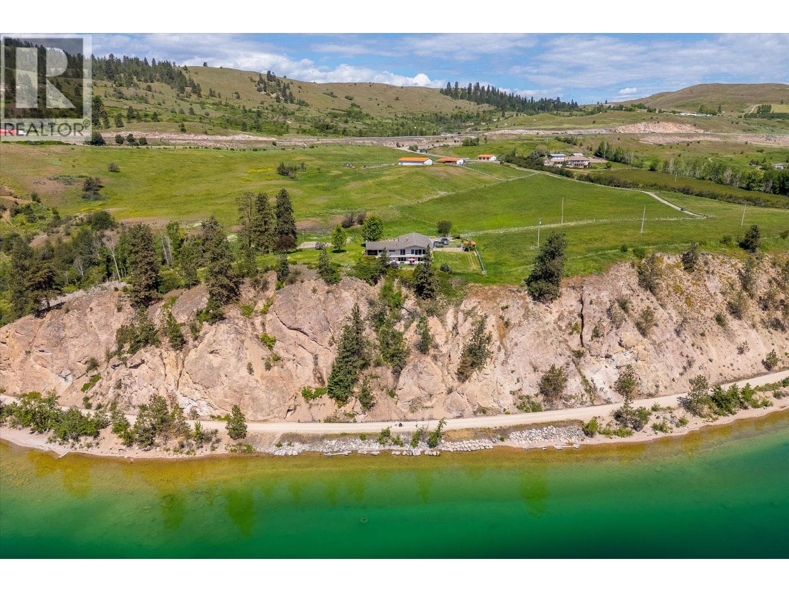 201 Highway 97, photo 51