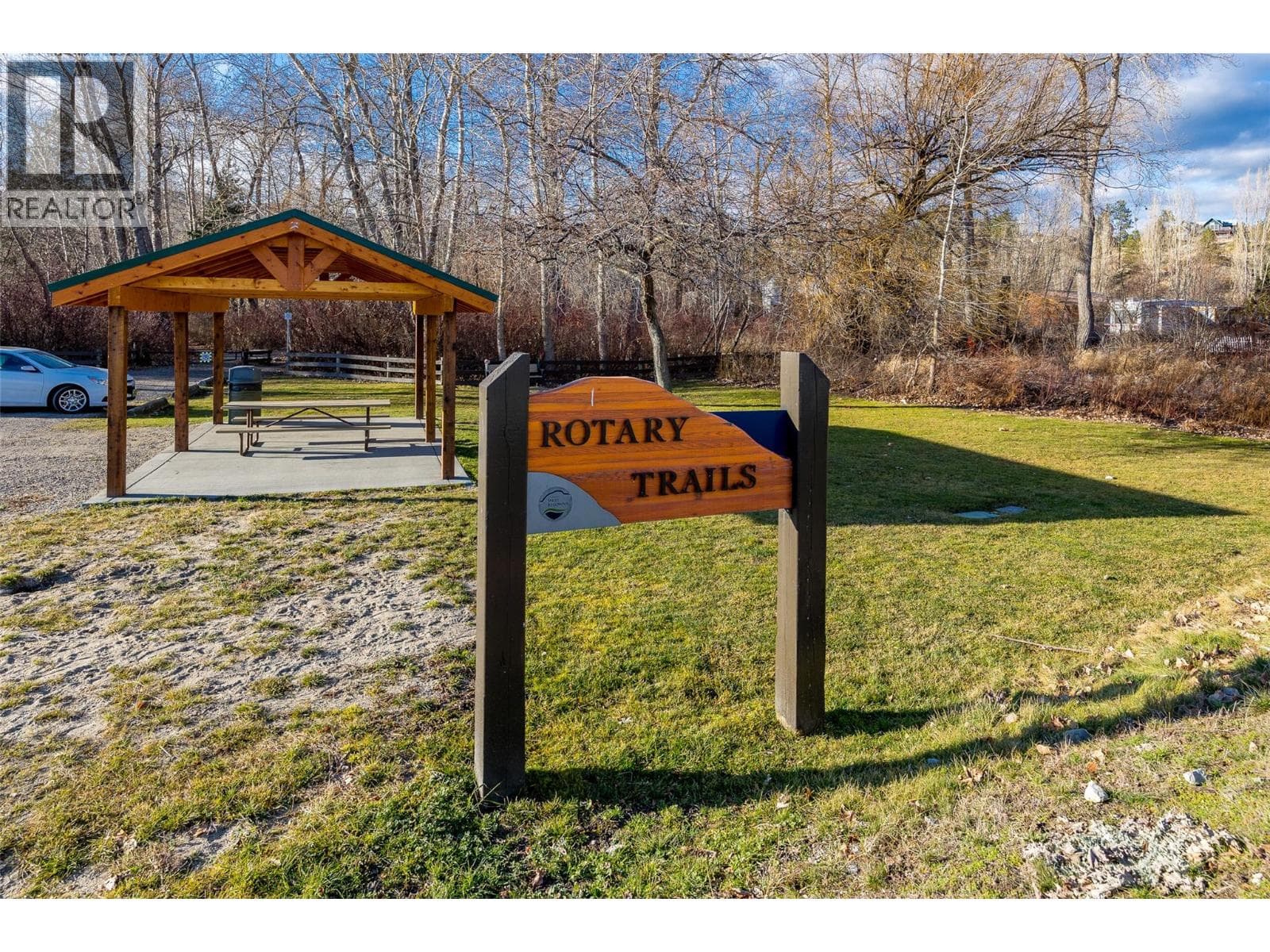 4058 & 4066 Gellatly Road, photo 31