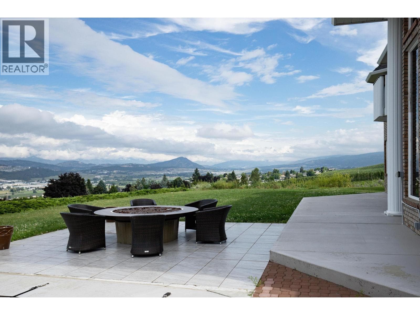 1135 Graf Road, photo 11