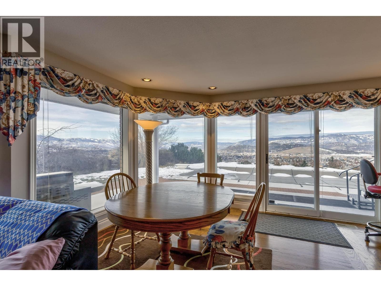 1135 Graf Road, photo 28