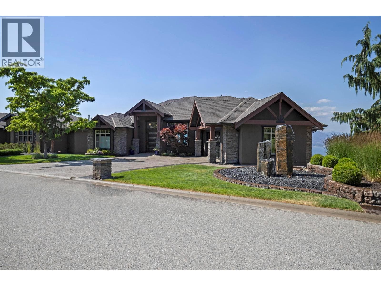 722 Kuipers Crescent, photo 65