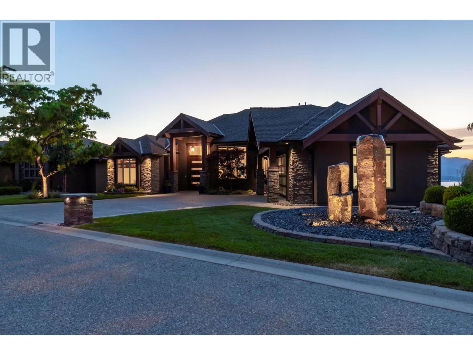 722 Kuipers Crescent, photo 62