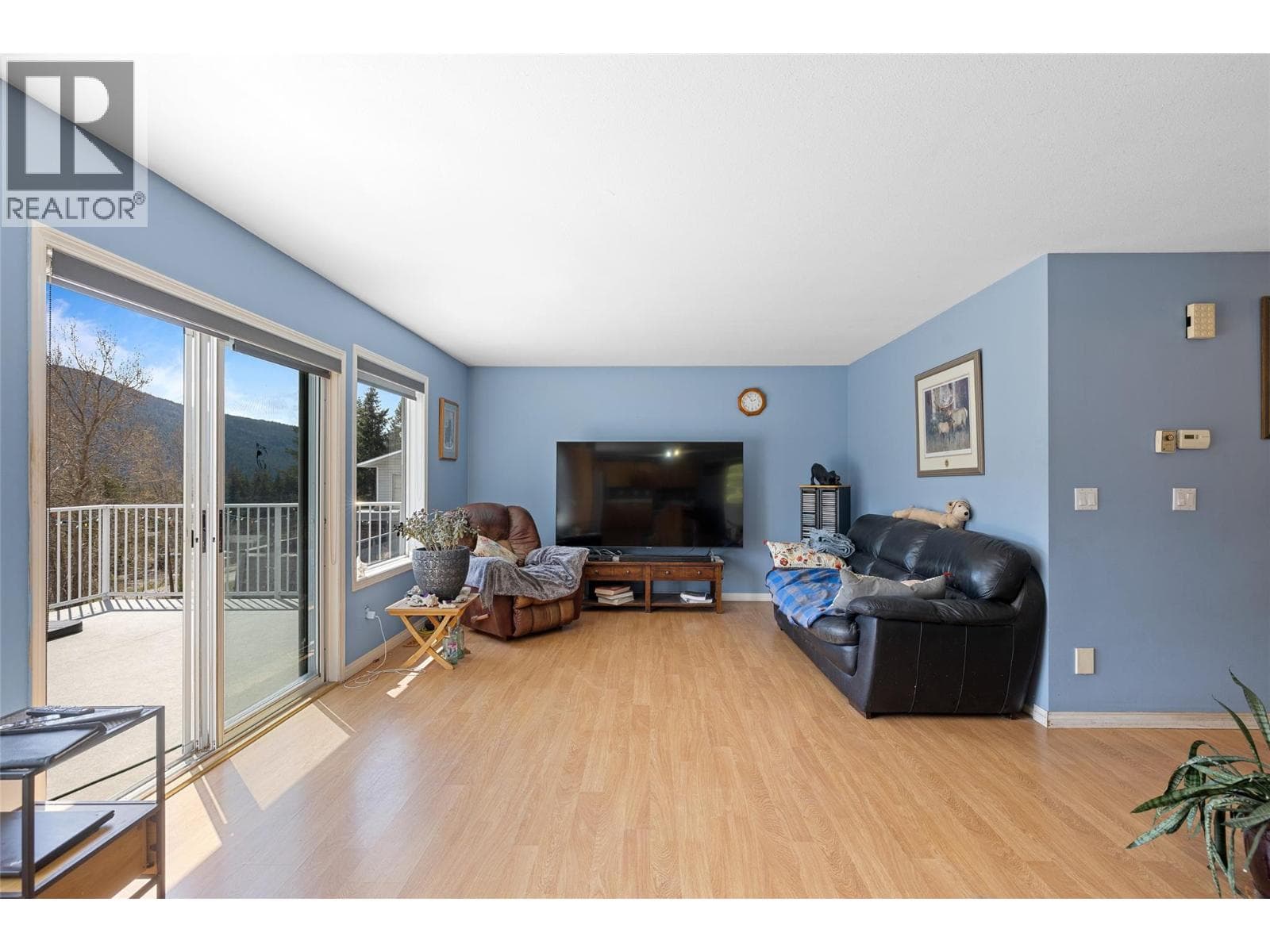 7114 Goshawk Road, photo 10
