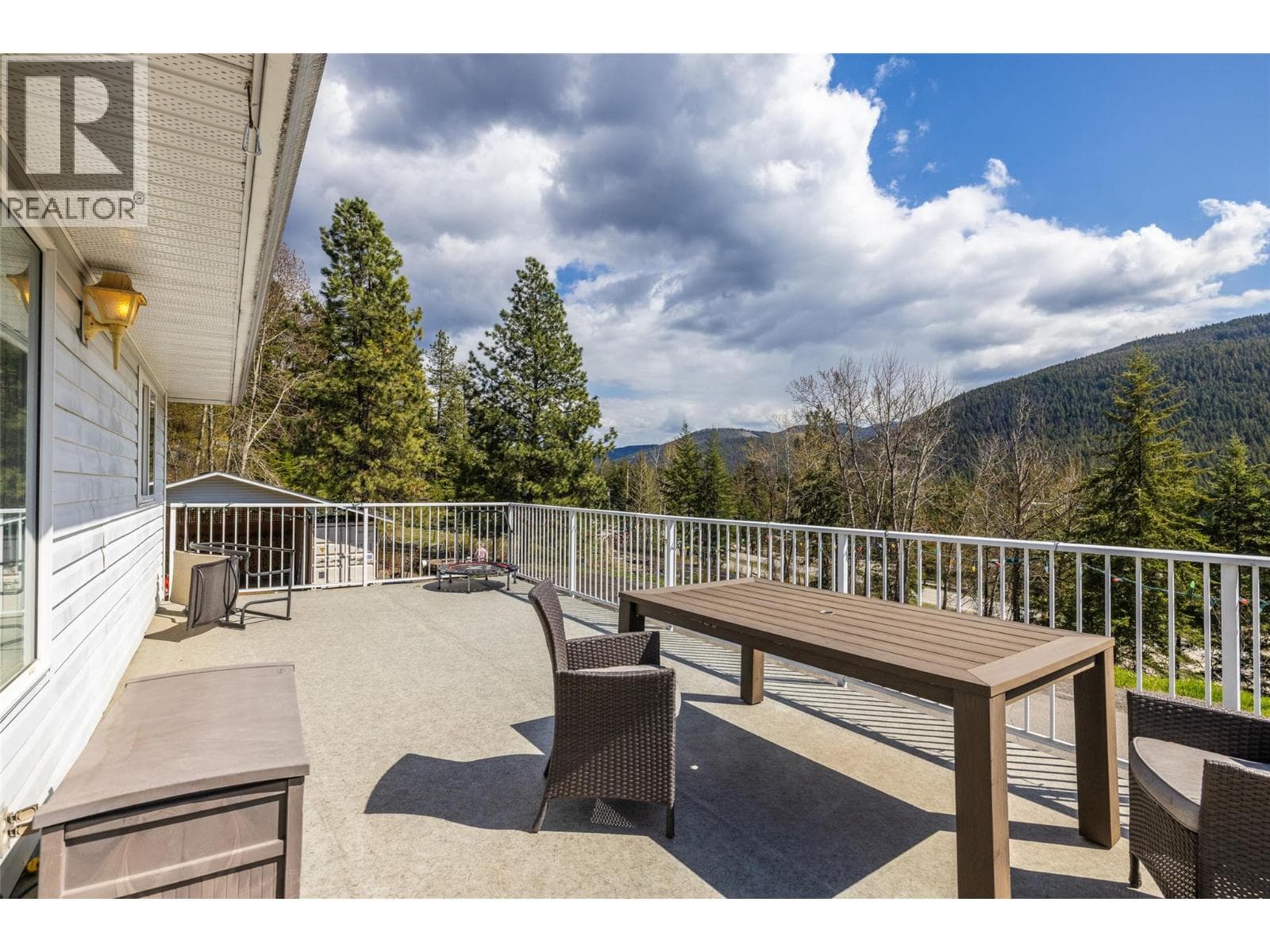 7114 Goshawk Road, photo 11