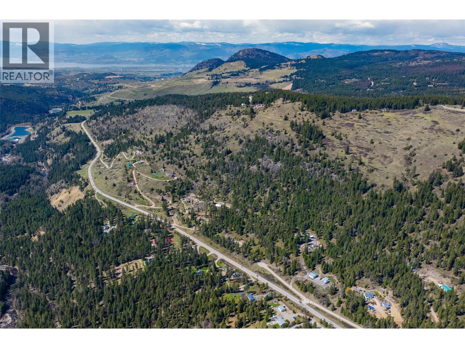 7114 Goshawk Road, photo 38