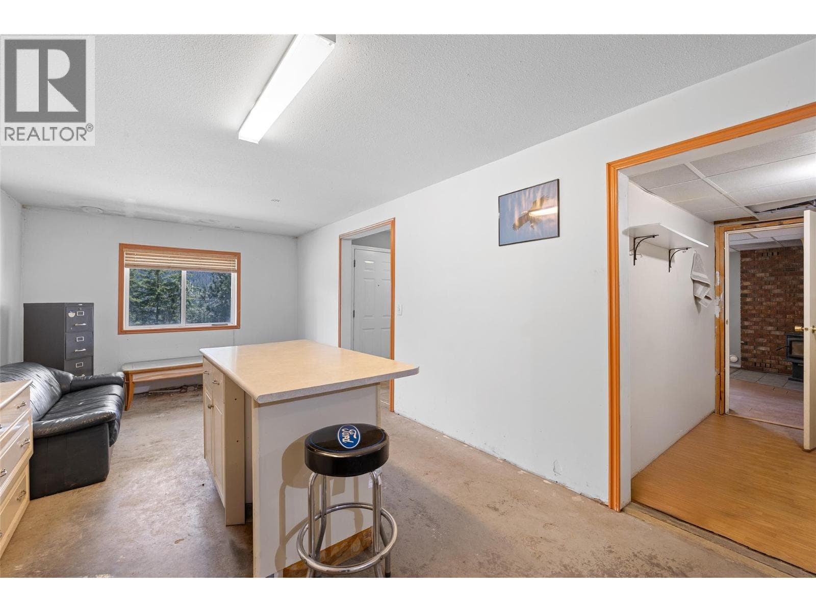 7114 Goshawk Road, photo 18