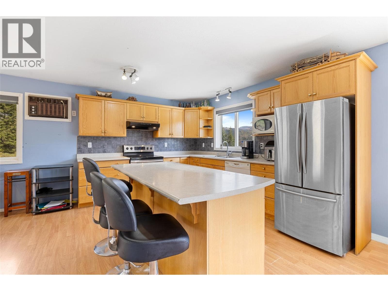 7114 Goshawk Road, photo 6