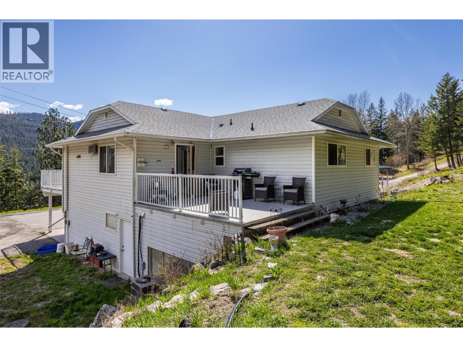 7114 Goshawk Road, photo 28