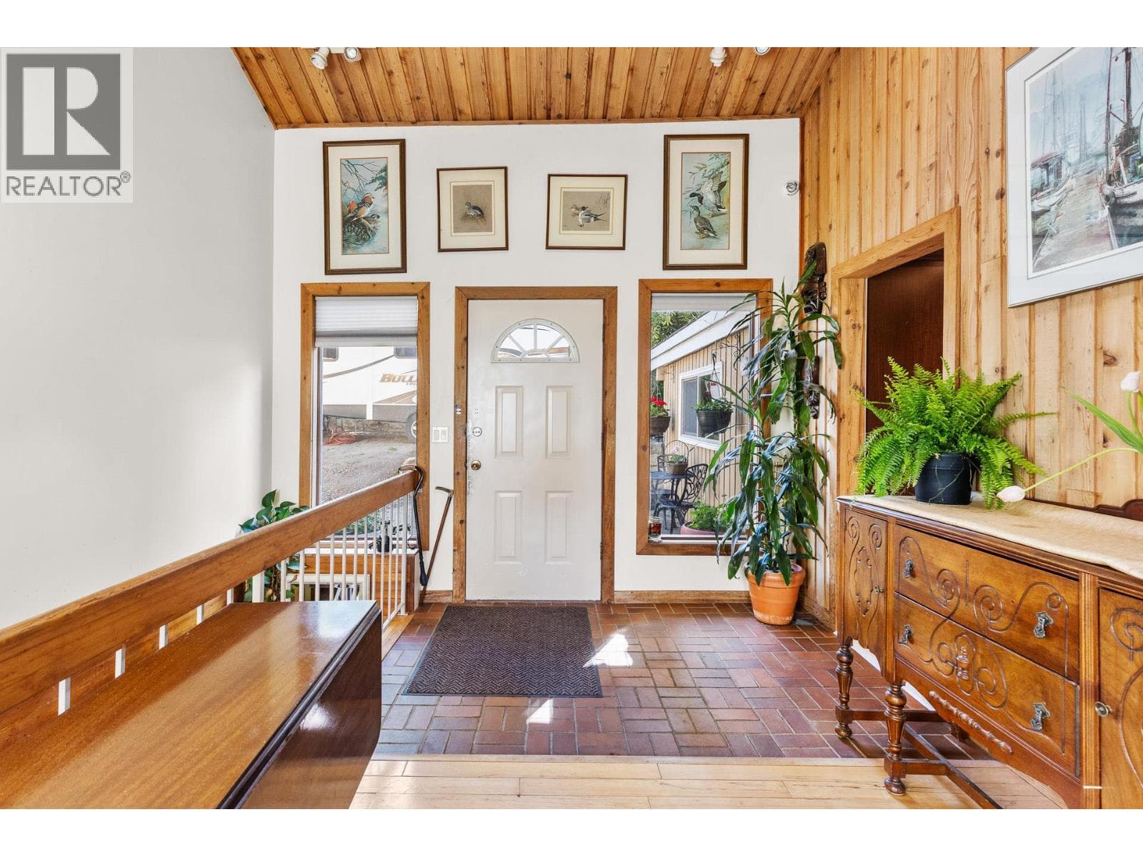 14924 Middle Bench Road, photo 9