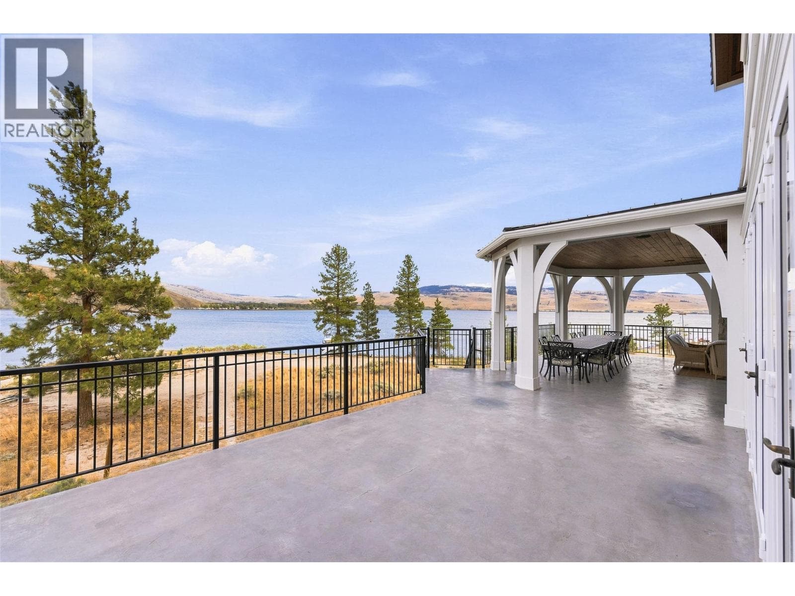 6688 Monck Park Road, photo 23