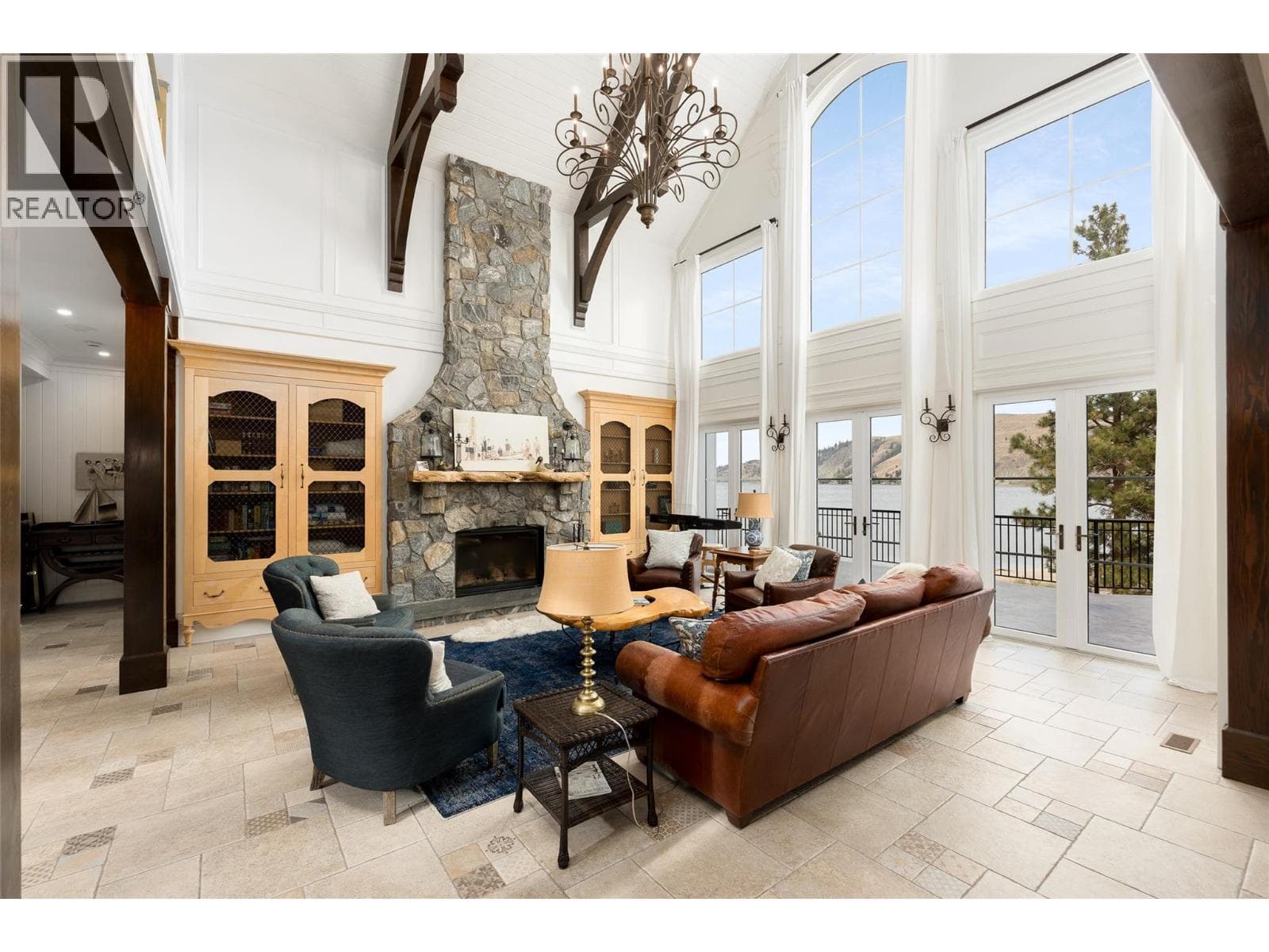 6688 Monck Park Road, photo 8