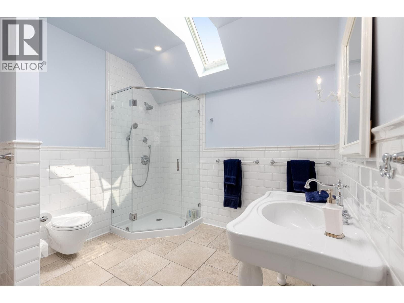 6688 Monck Park Road, photo 77