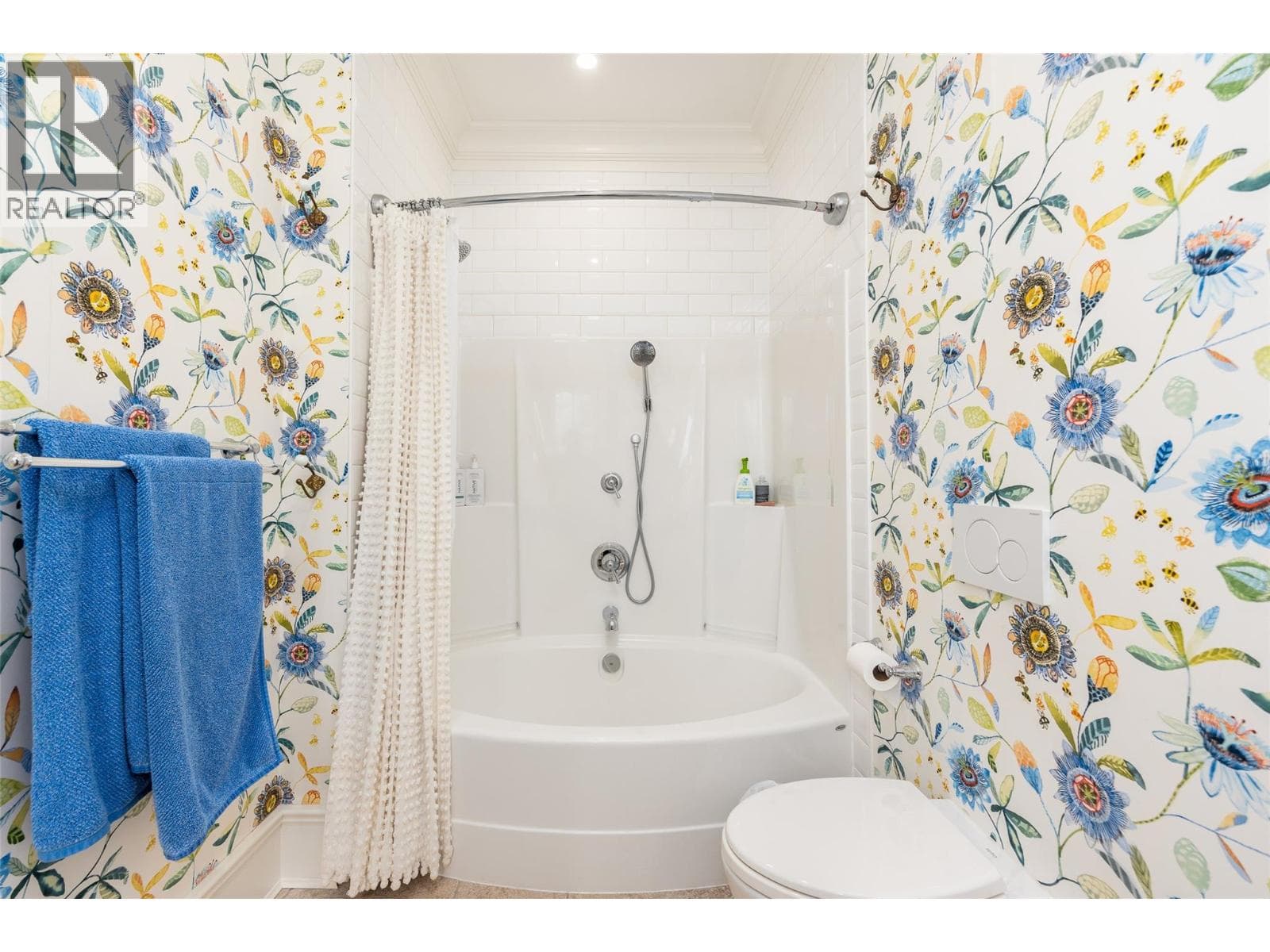 6688 Monck Park Road, photo 44