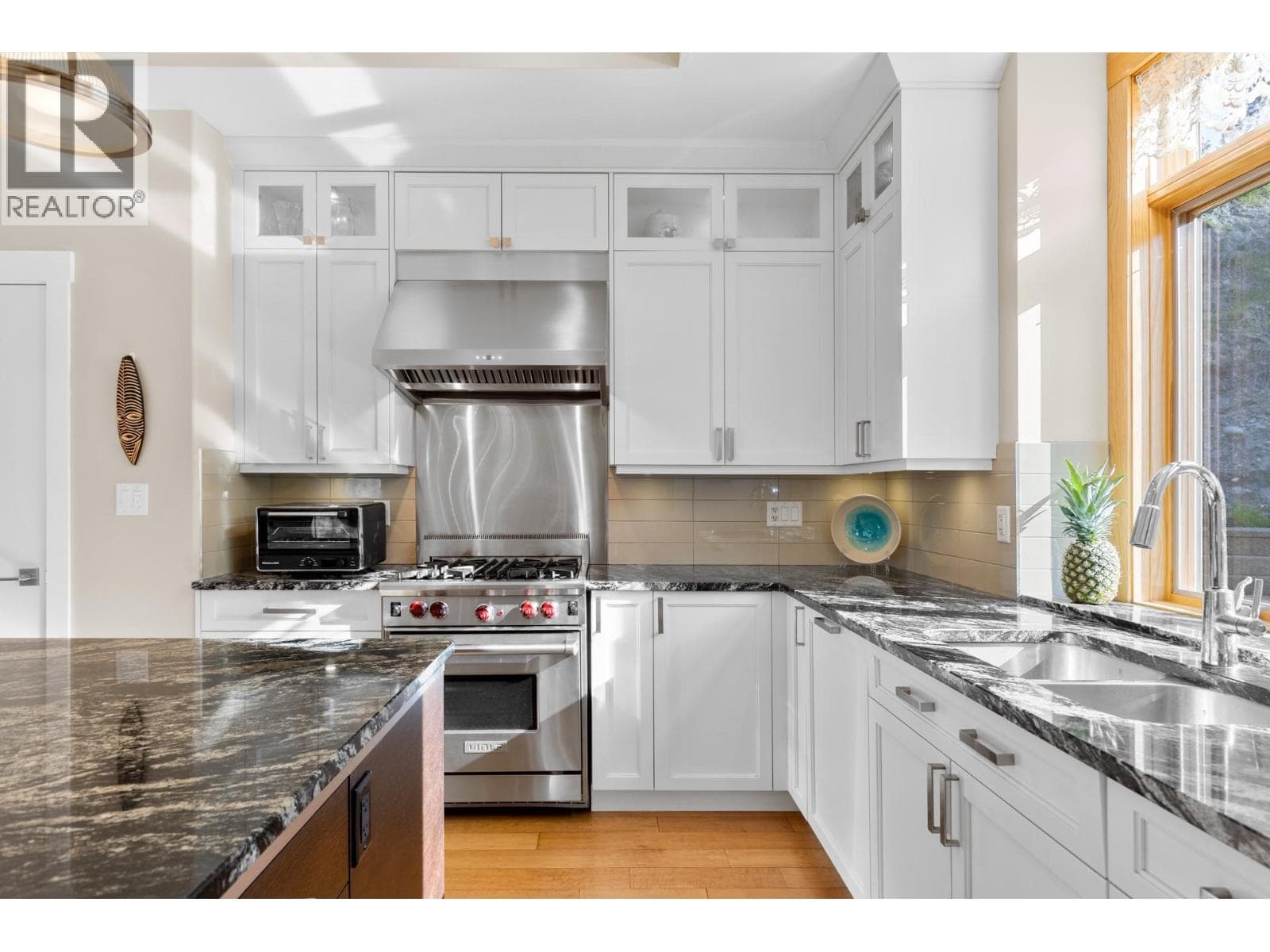 10989 Maddock Avenue, photo 14