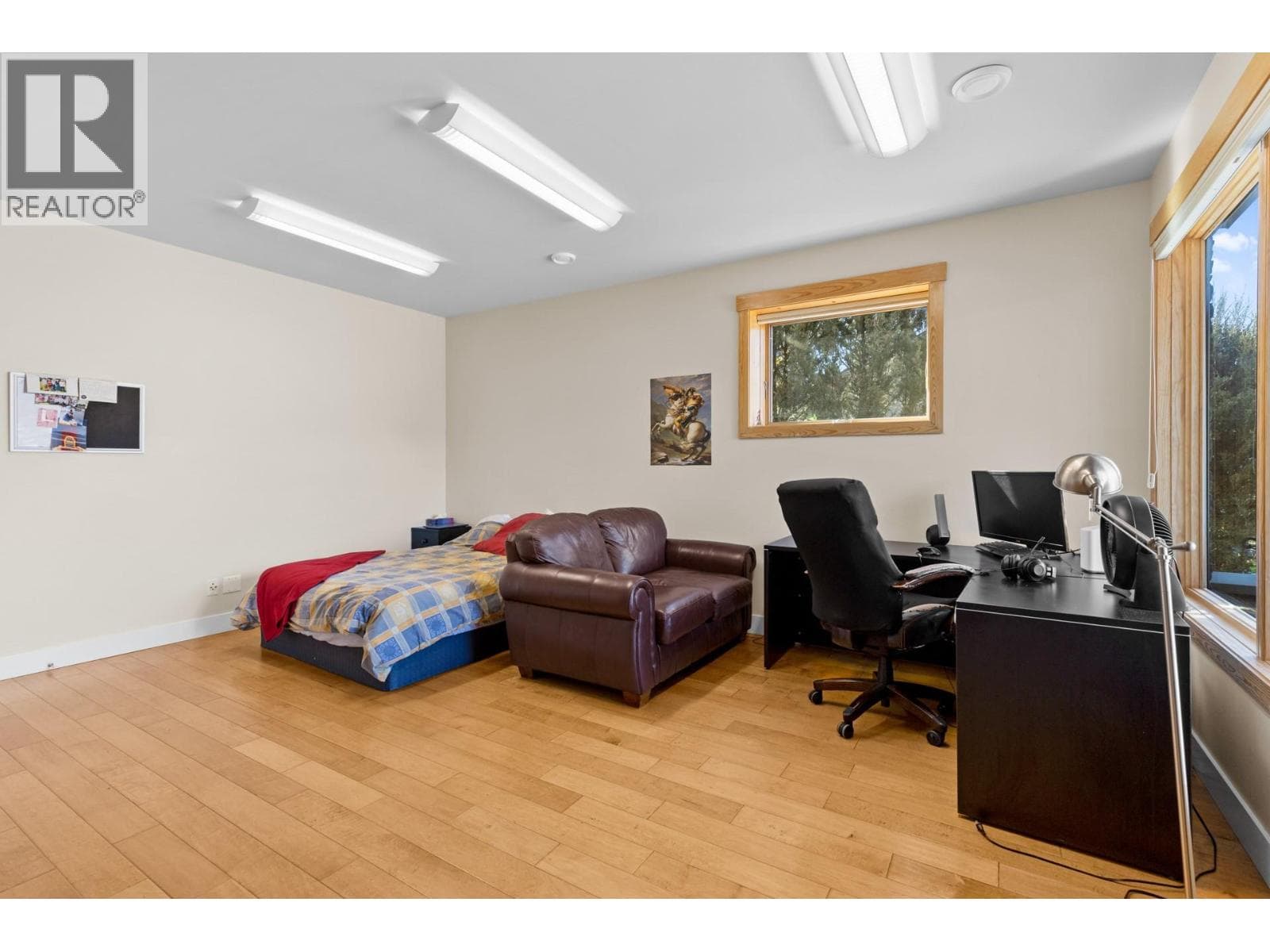 10989 Maddock Avenue, photo 44