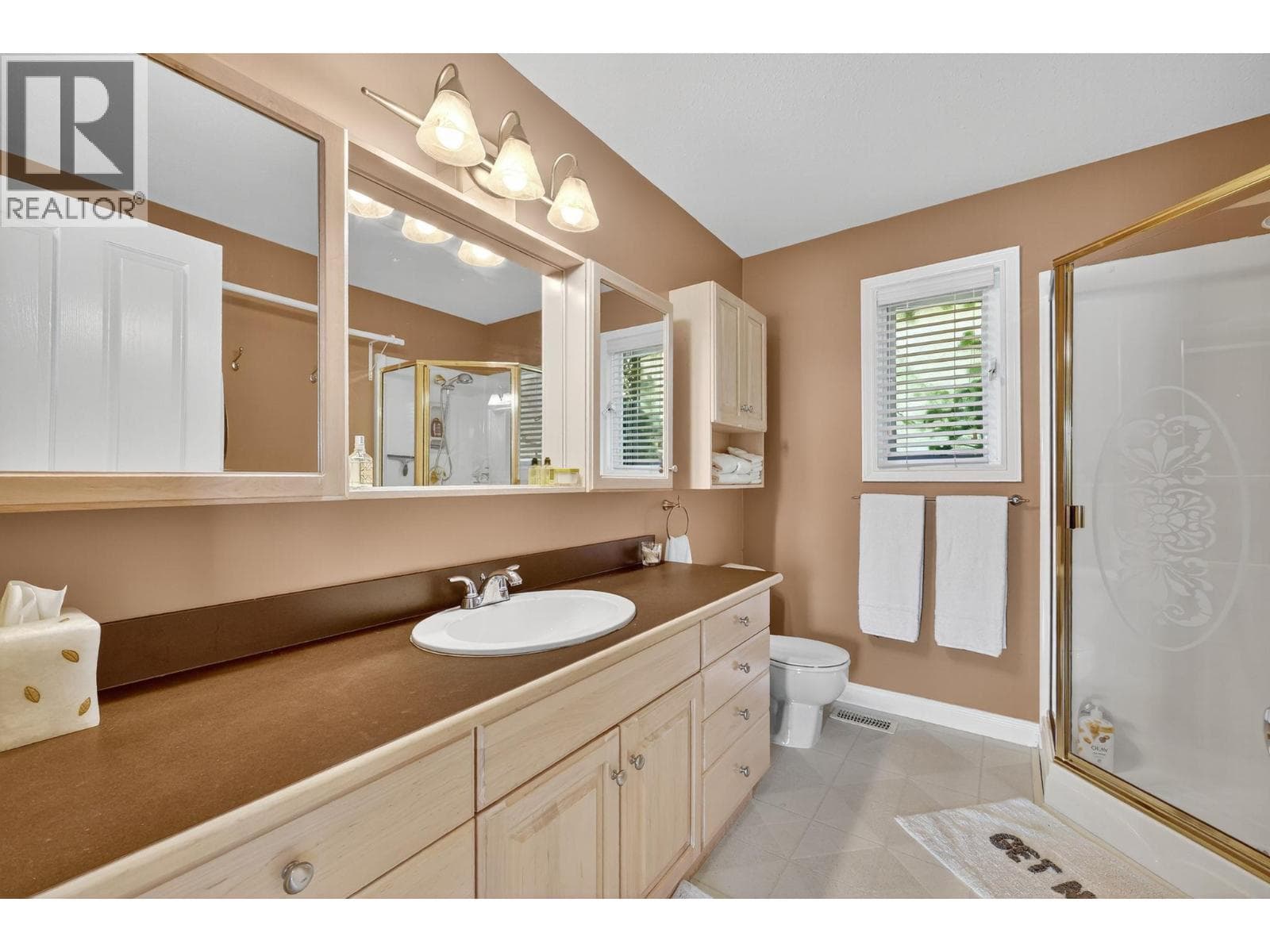 12056 Okanagan Centre Road W, photo 50