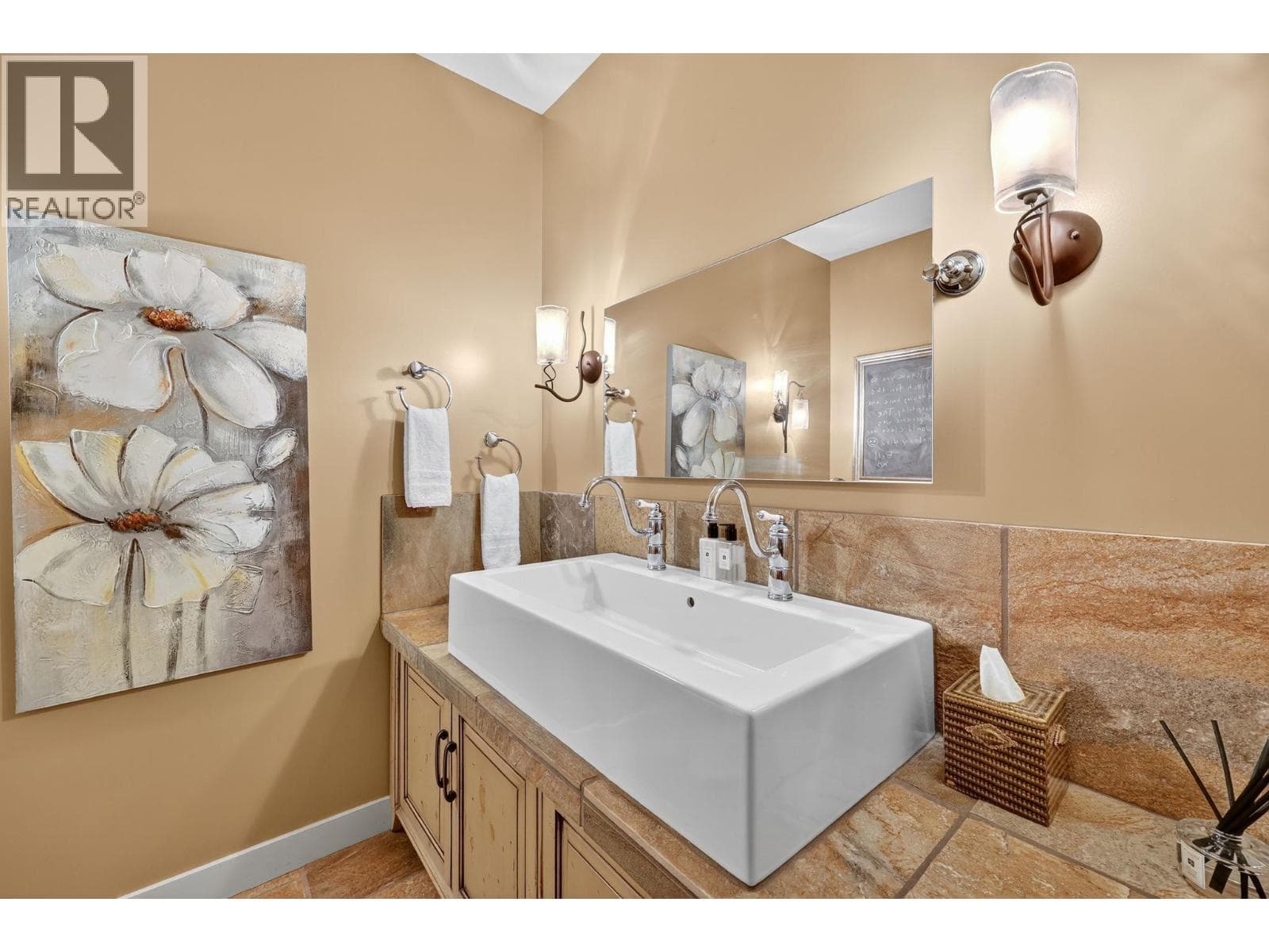 12056 Okanagan Centre Road W, photo 36