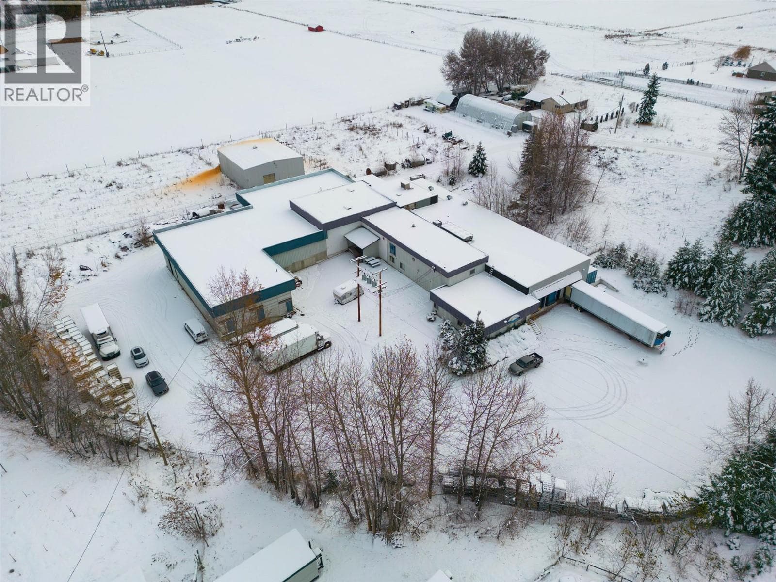 991 Salmon River Road, photo 8
