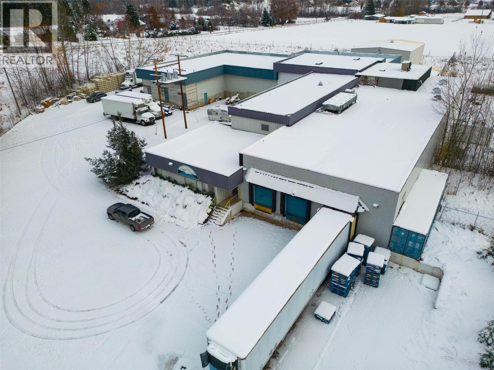 991 Salmon River Road, photo 10