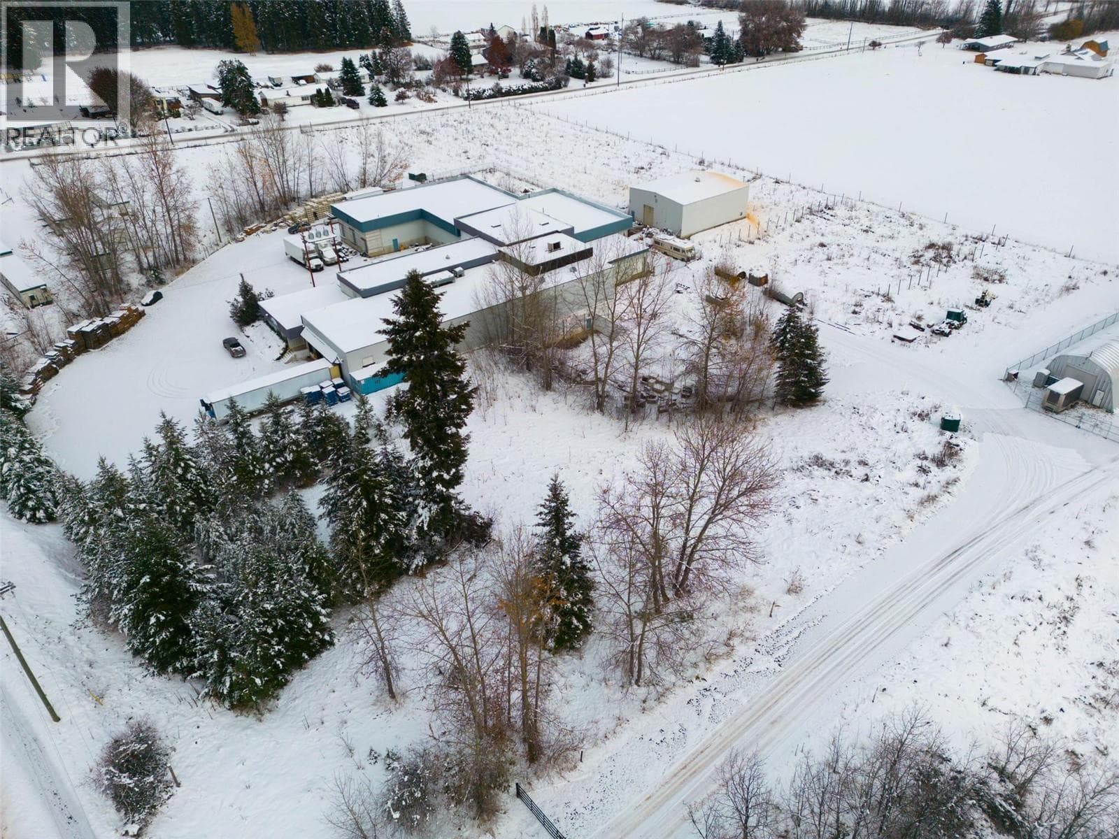 991 Salmon River Road, photo 9