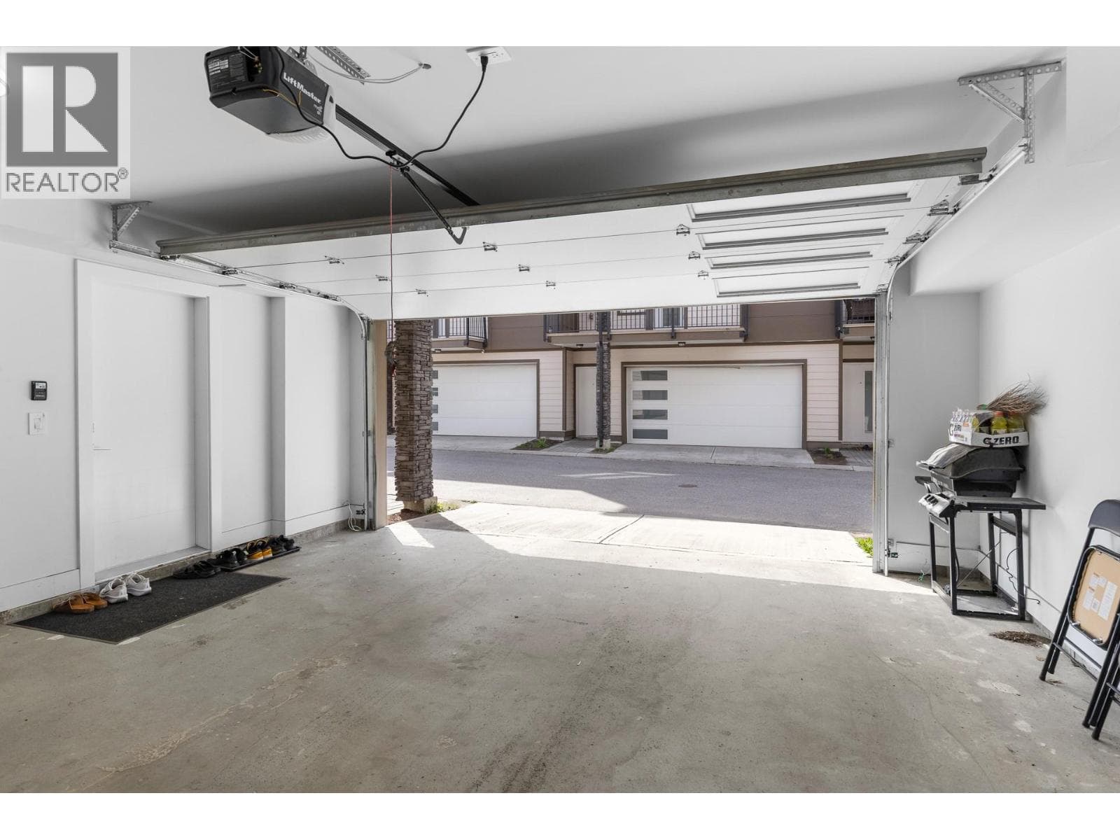 1354 Rutland Road N Unit# 2, photo 24