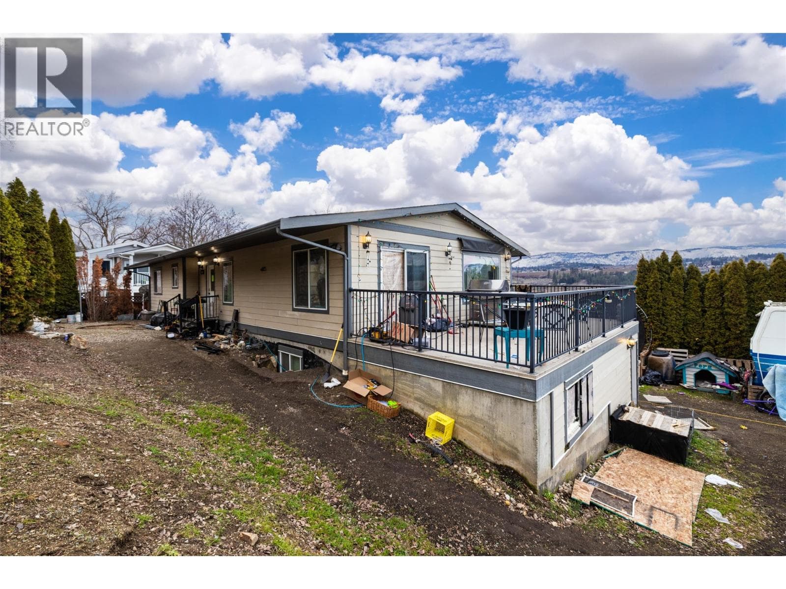 10957 Pheasant Road, photo 2