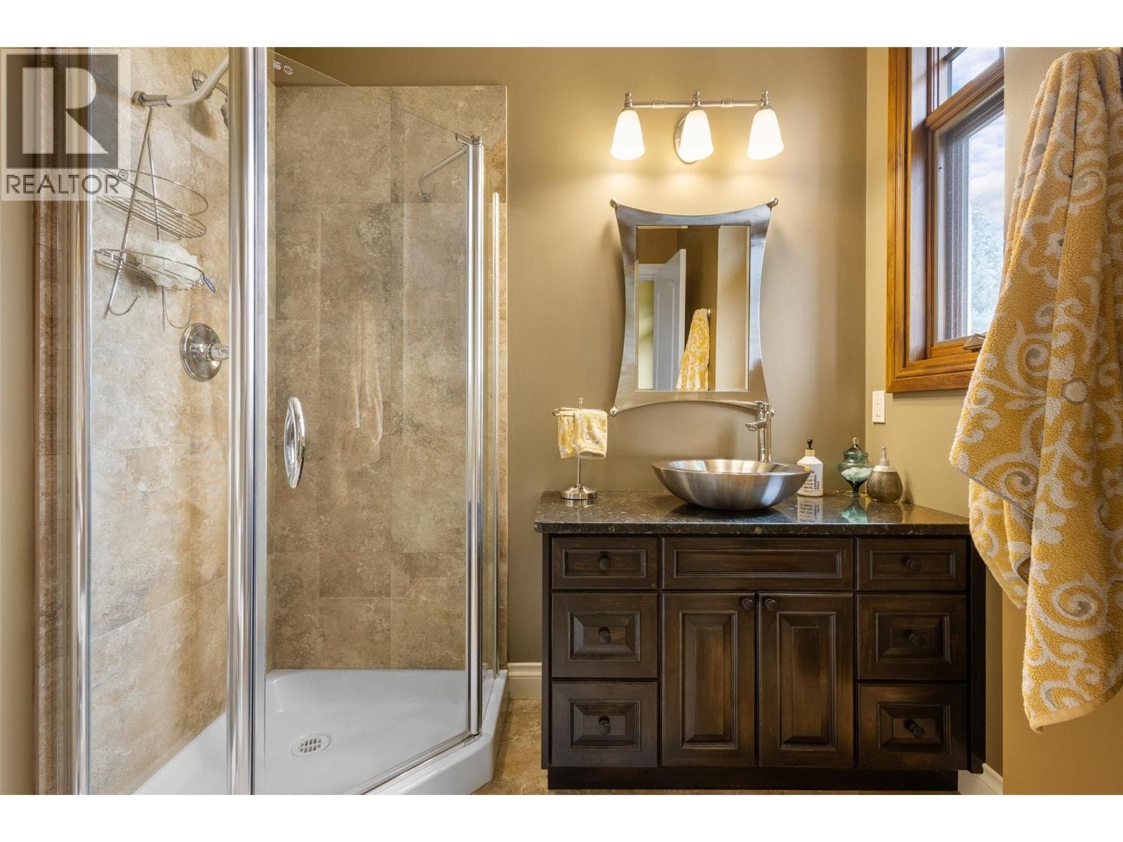 14911 Oyama Road, photo 42