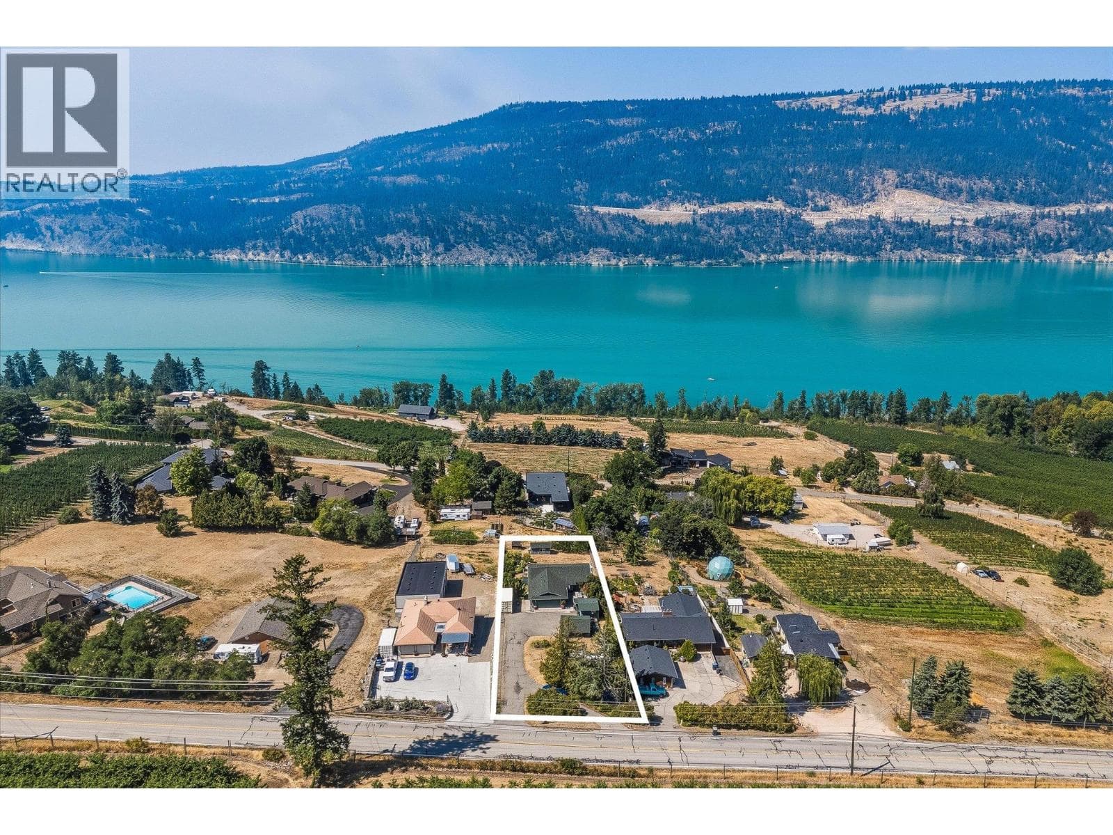 13890 Oyama Road, photo 3