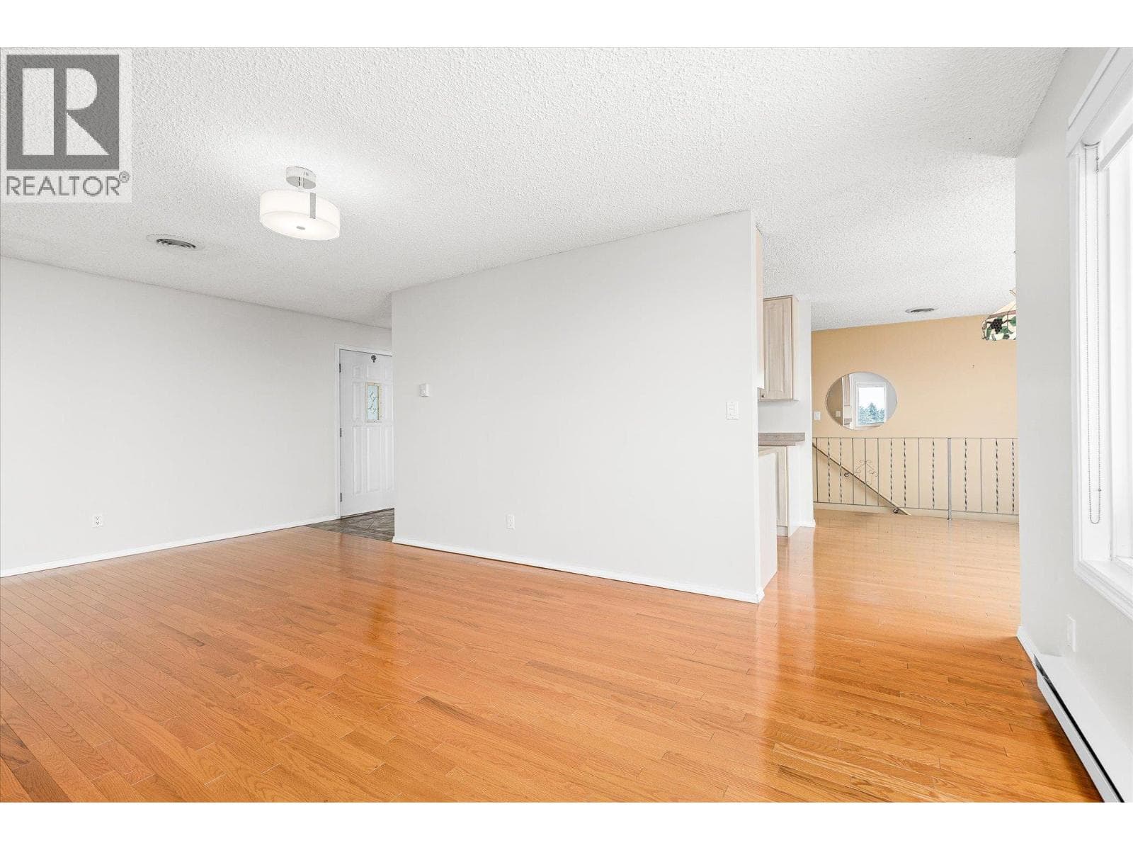 13890 Oyama Road, photo 11