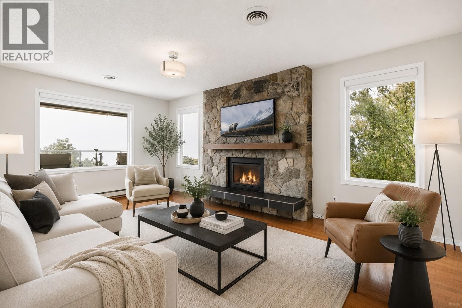 13890 Oyama Road, photo 8