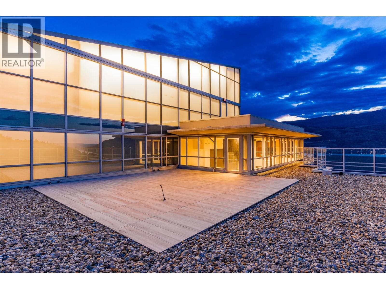 1075 Sunset Drive Unit# PH1, photo 55