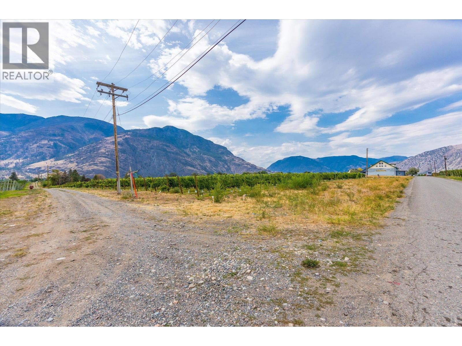2025 Surprise Drive, photo 18