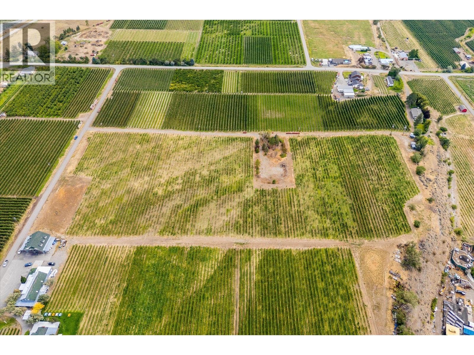 2025 Surprise Drive, photo 28