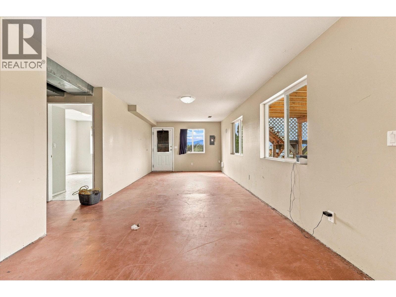 12891 Trewhitt Road, photo 34