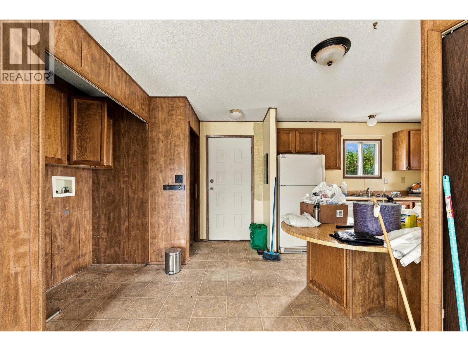 12891 Trewhitt Road, photo 11