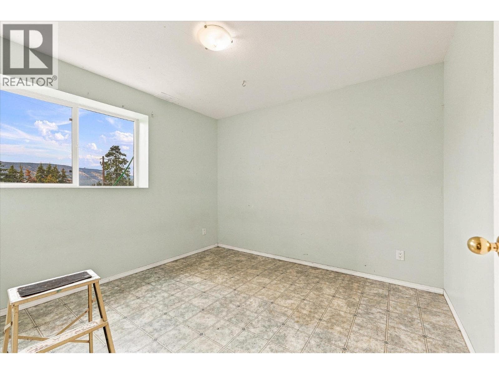 12891 Trewhitt Road, photo 41
