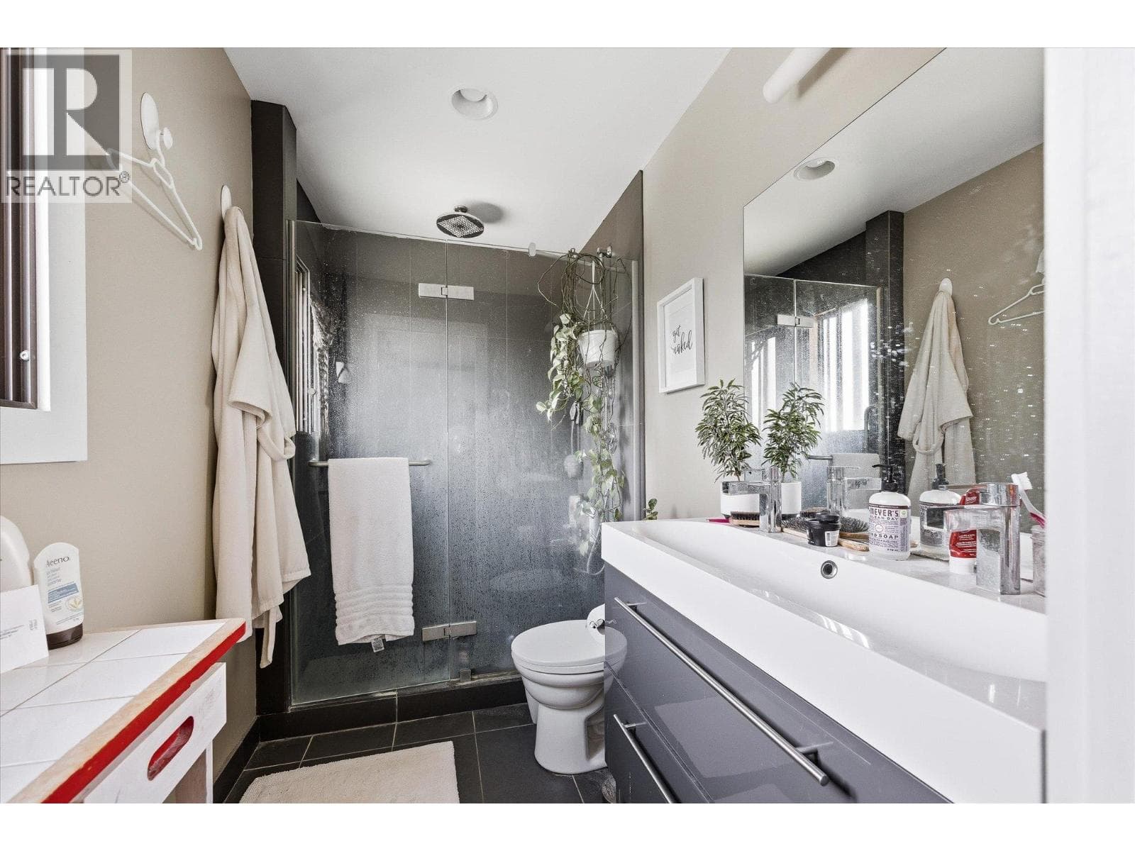319 Valley Road, photo 39
