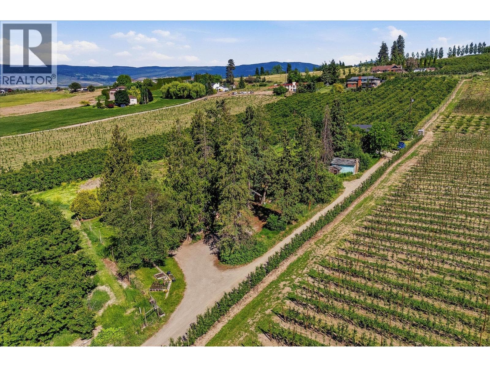 319 Valley Road, photo 8