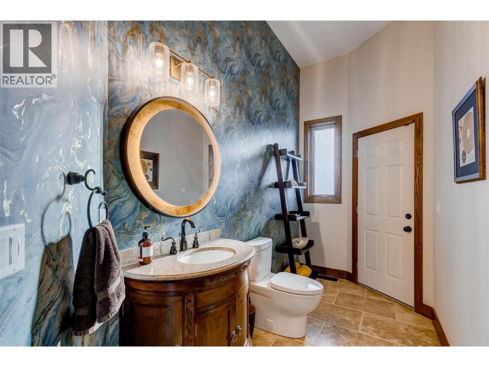 5757 Upper Booth Road N, photo 28
