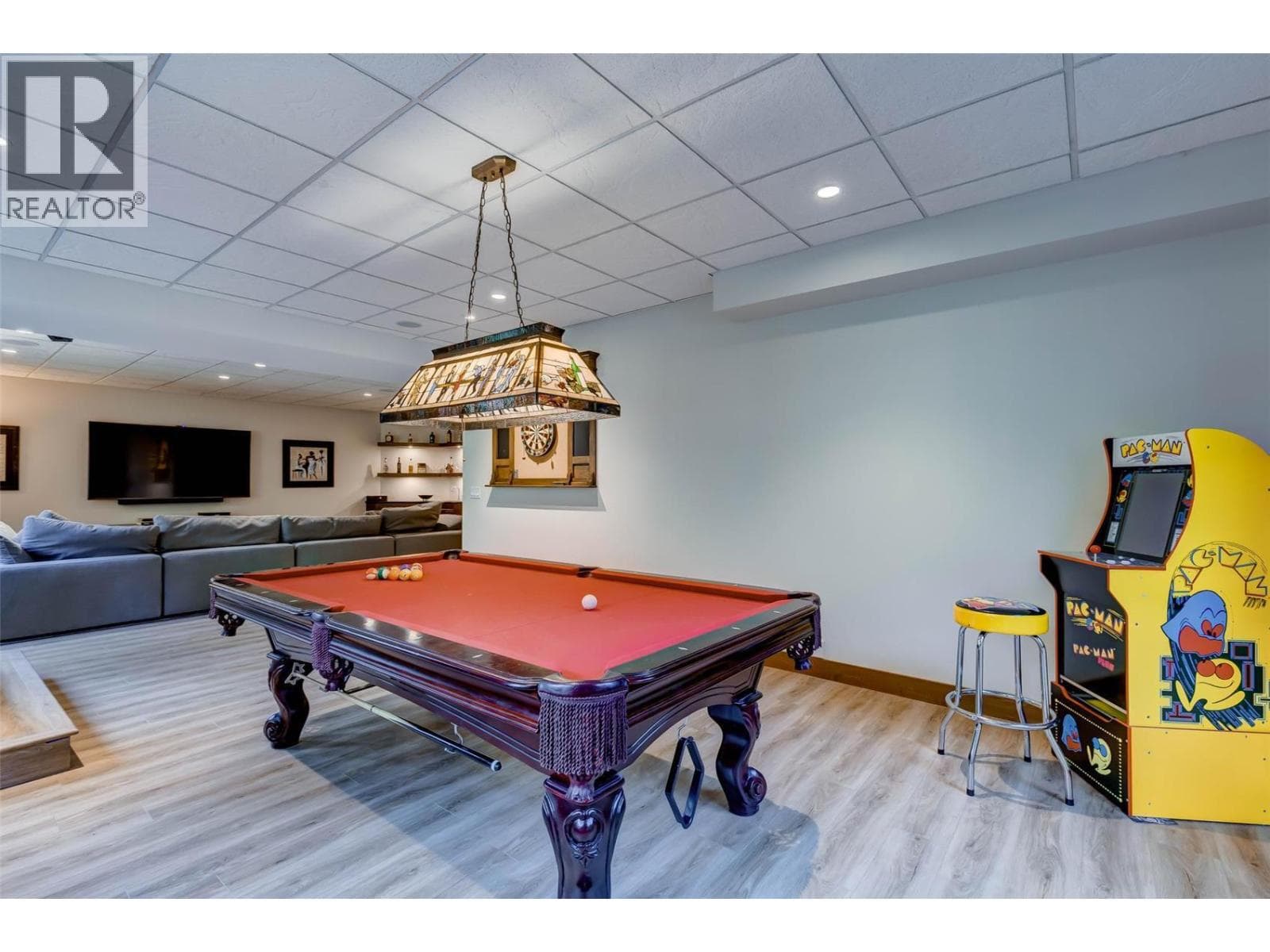 5757 Upper Booth Road N, photo 31