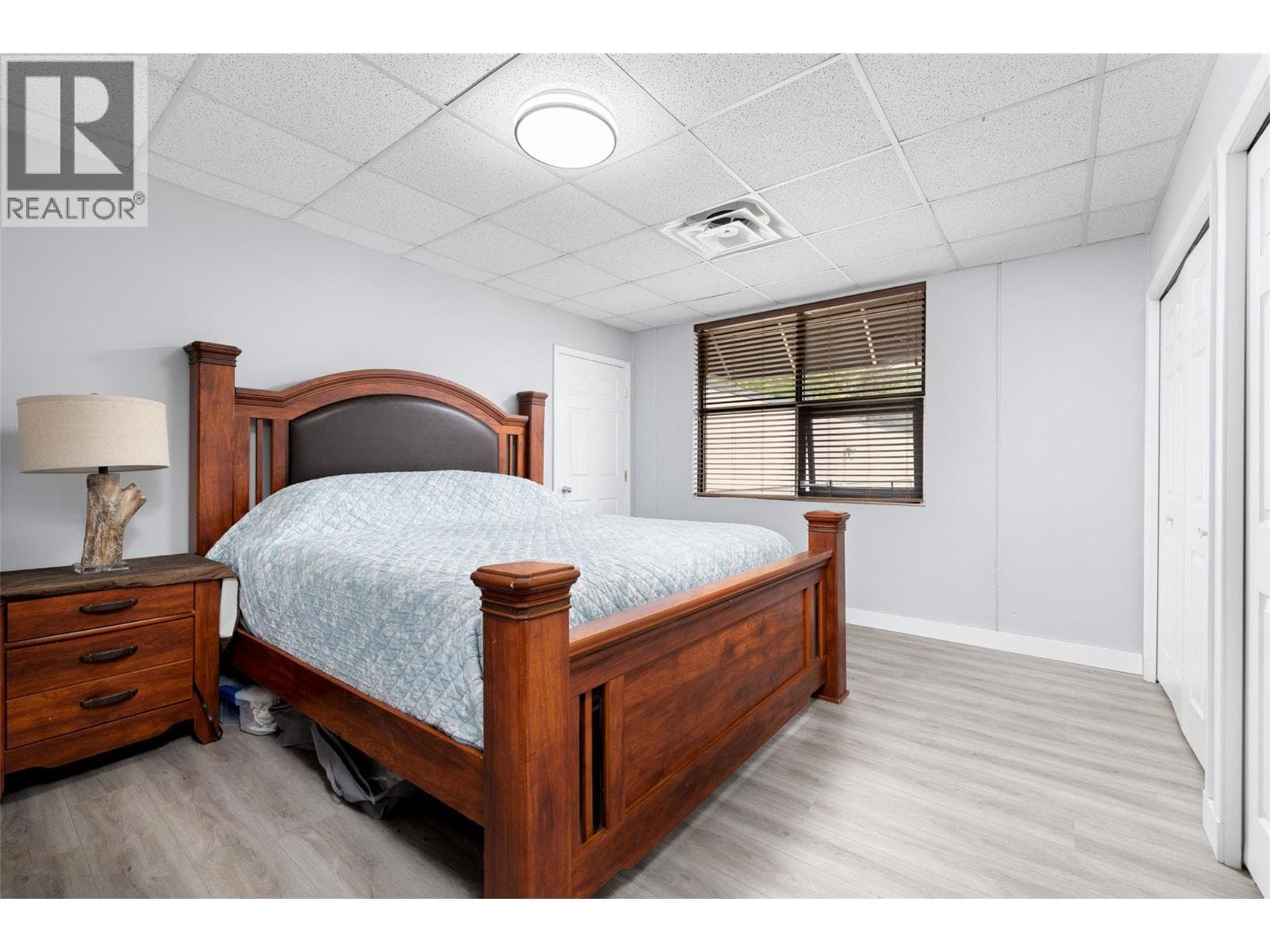 5757 Upper Booth Road N, photo 61