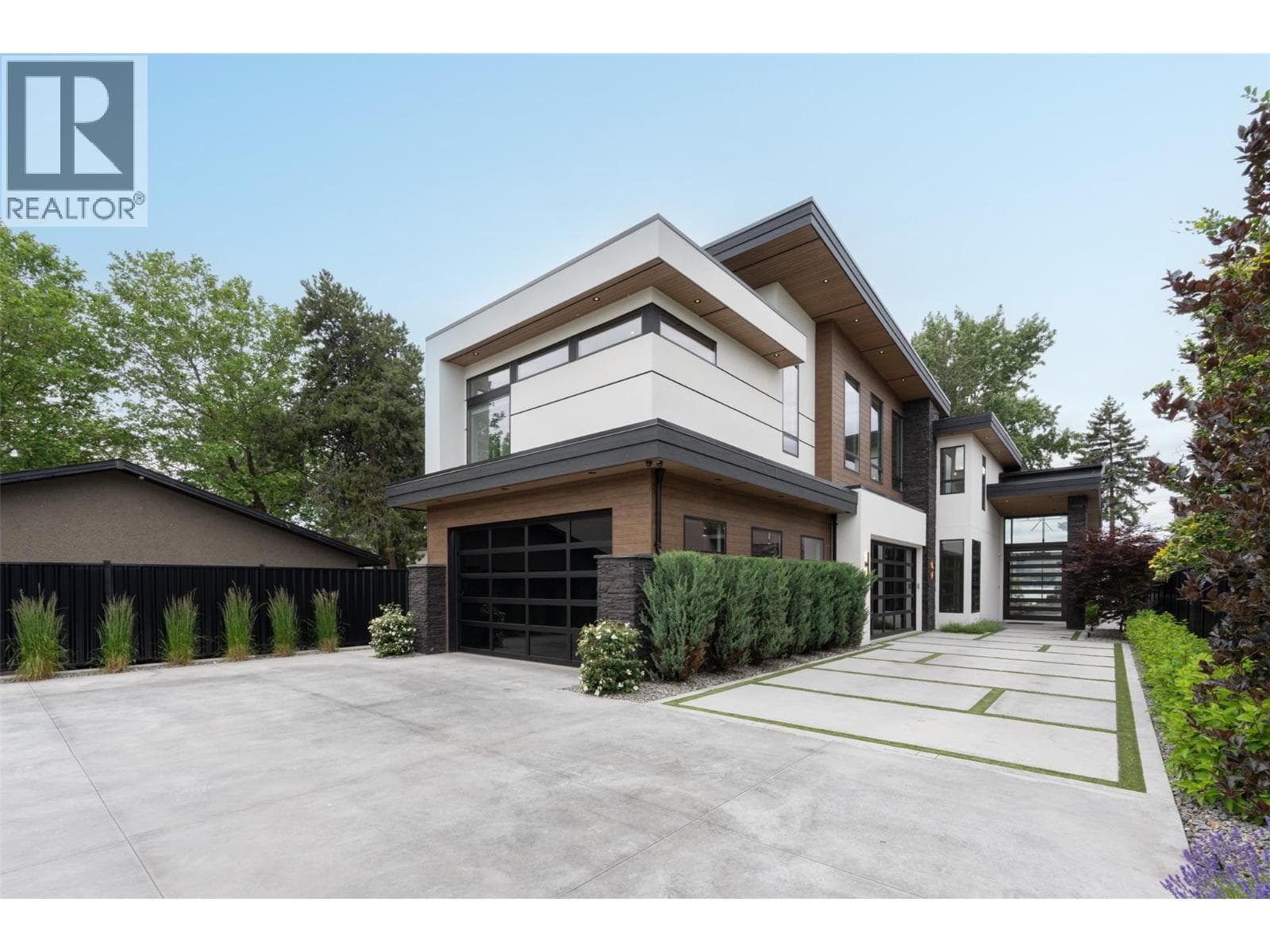 2764 Abbott Street, photo 92