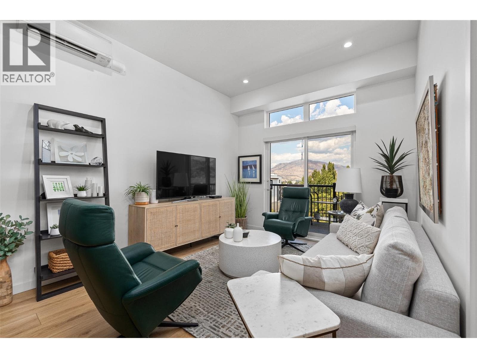 660 Cawston Avenue Unit# 607, photo 13