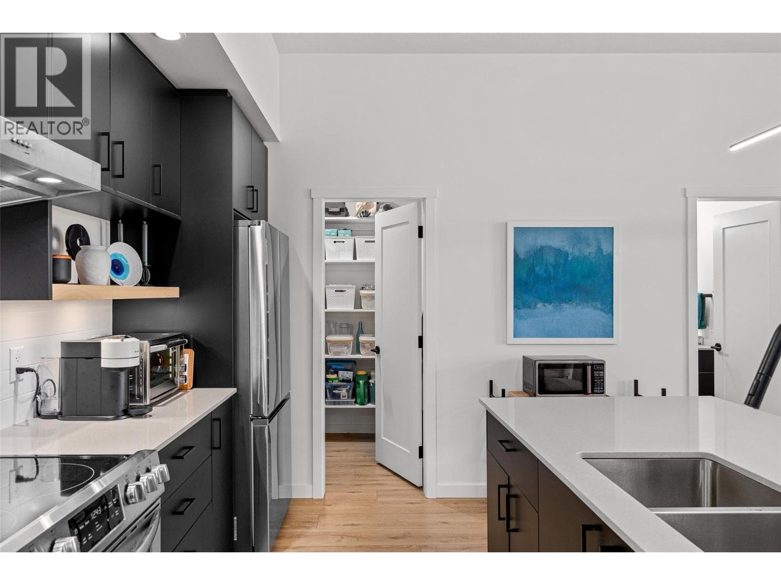 660 Cawston Avenue Unit# 607, photo 8