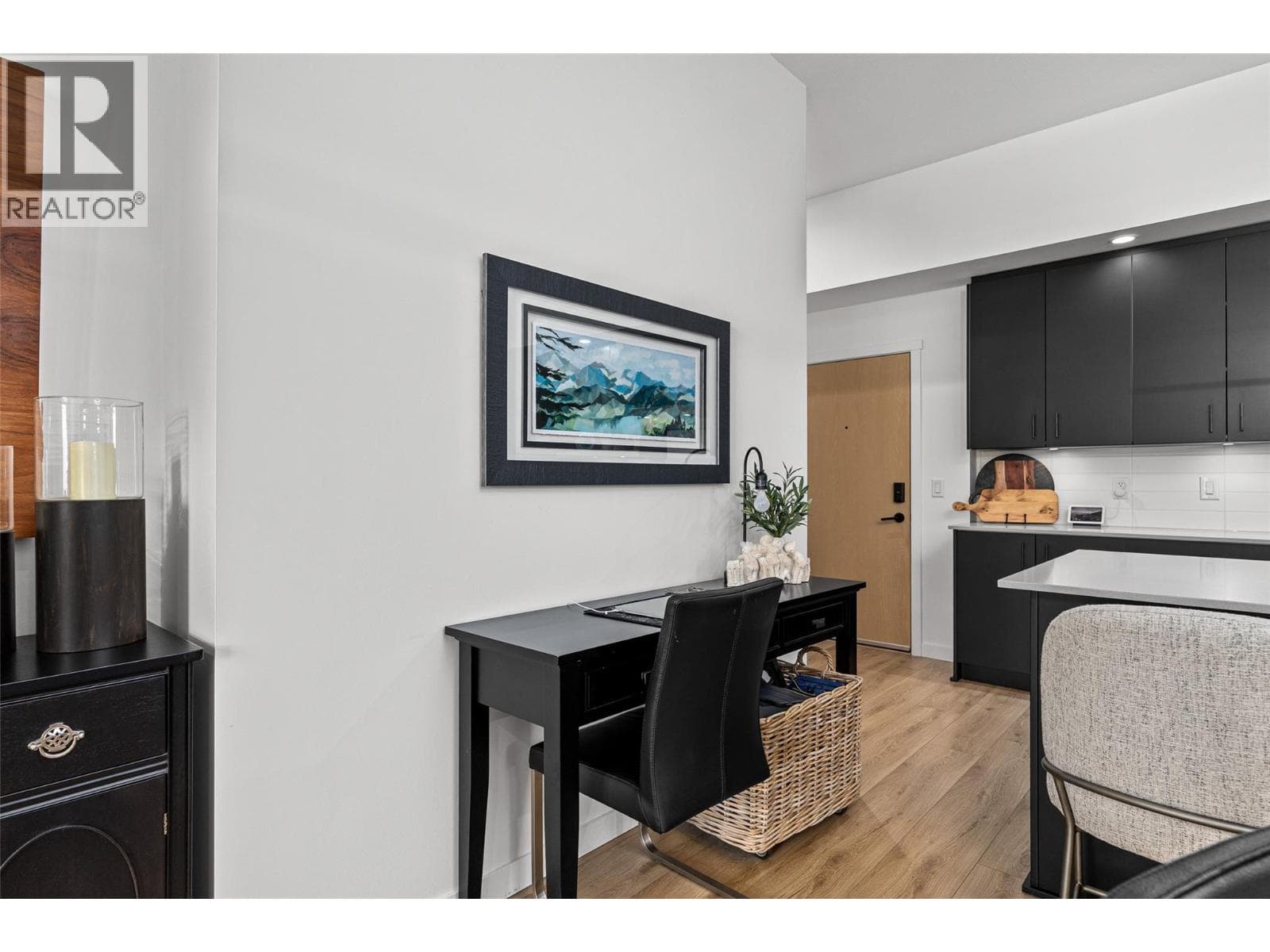 660 Cawston Avenue Unit# 607, photo 36