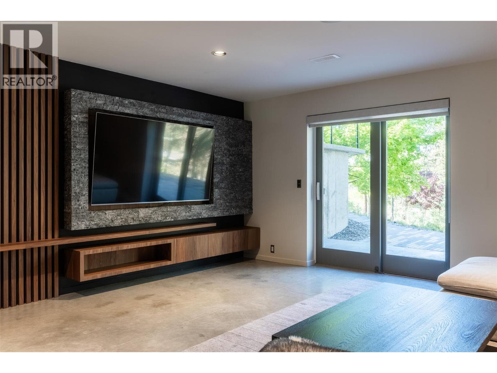 324 Clifton Road, photo 47