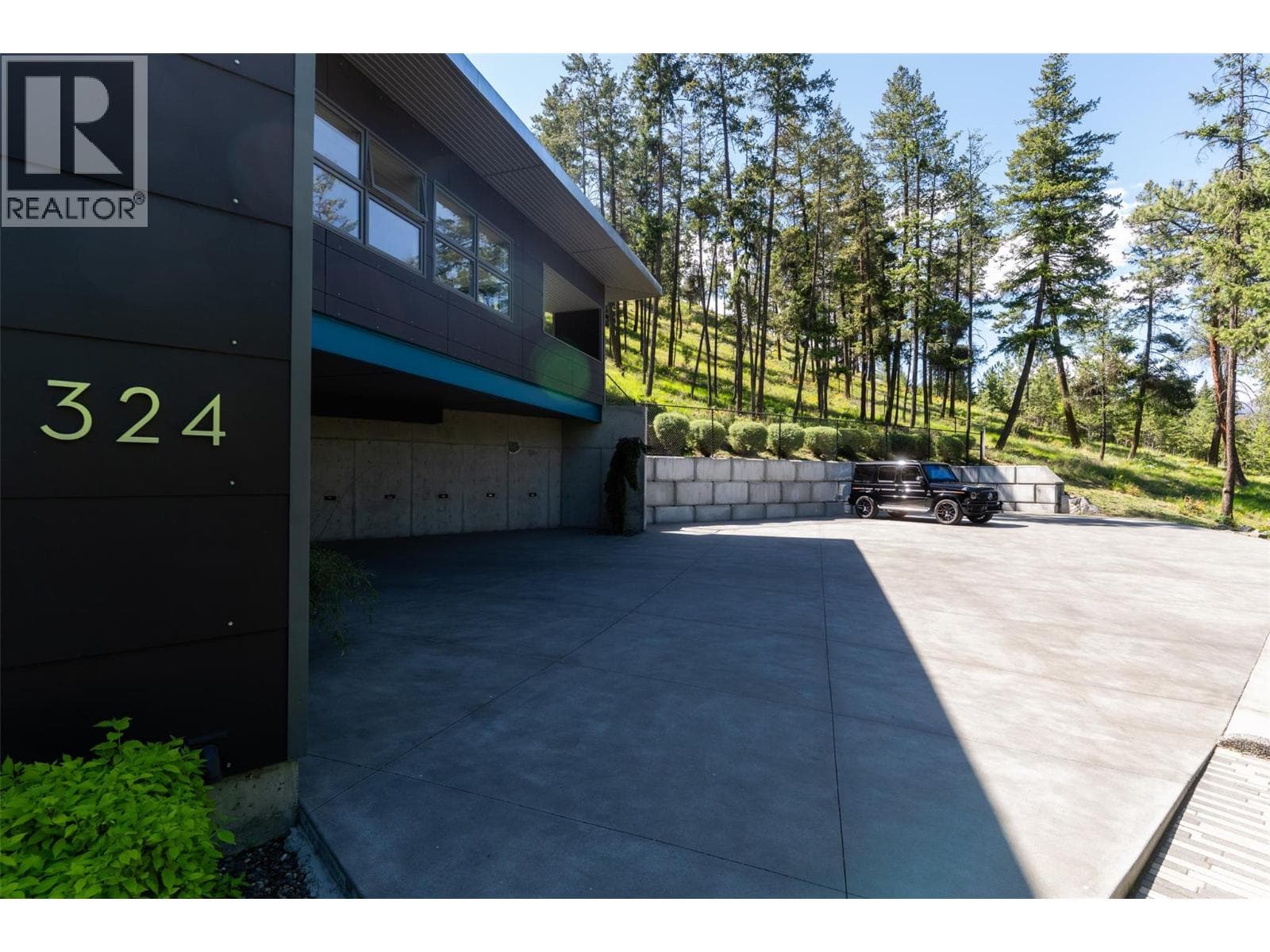 324 Clifton Road, photo 2