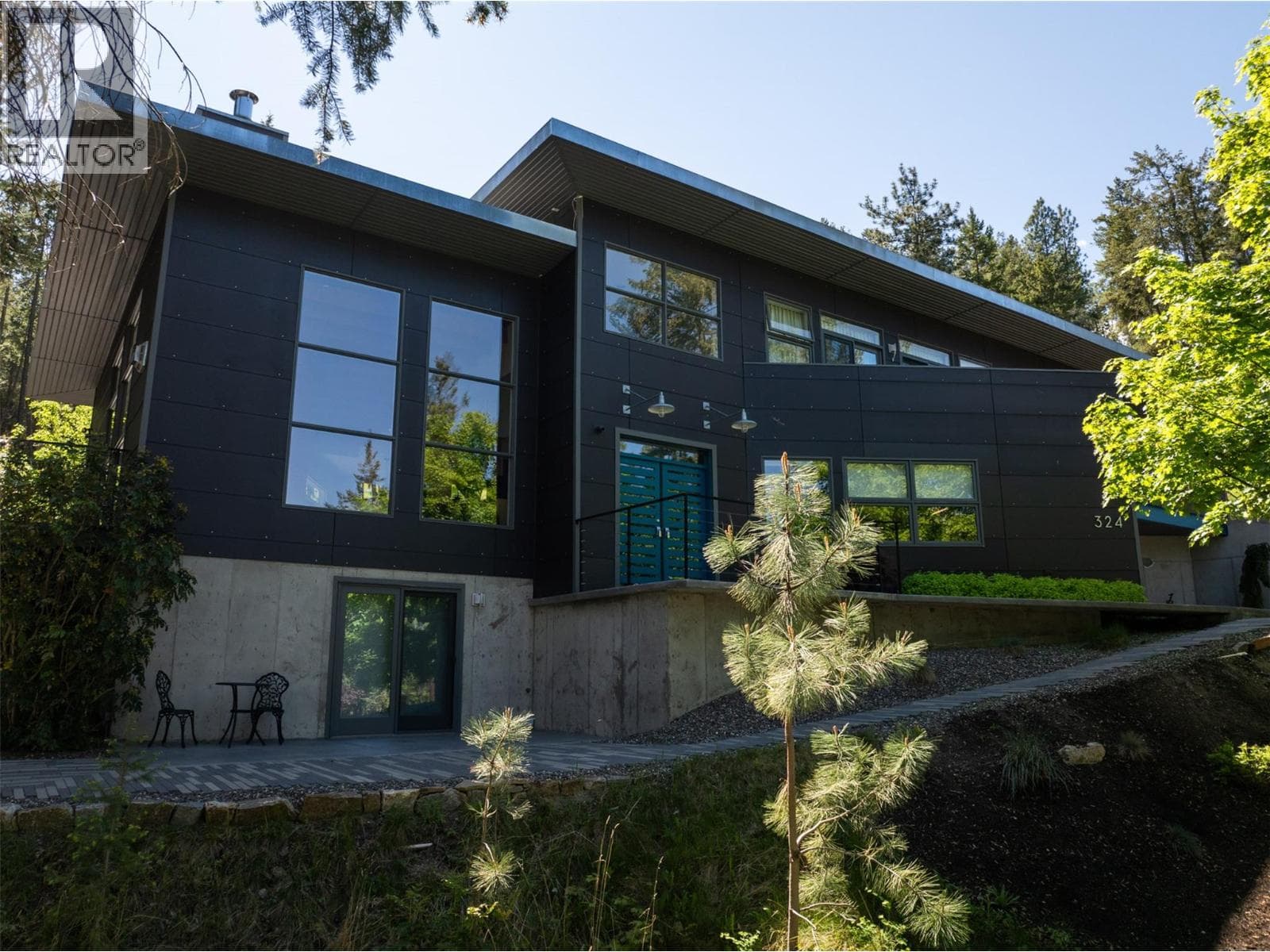 324 Clifton Road, photo 4