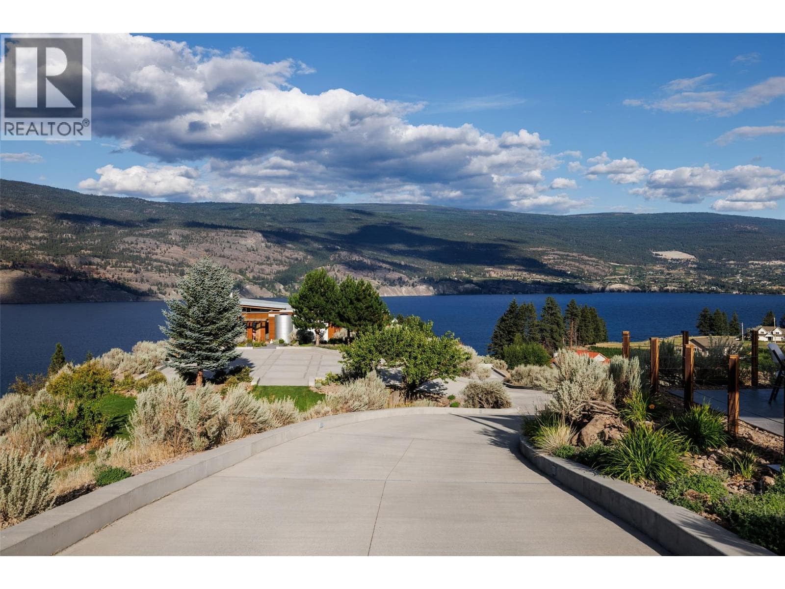 18555 Matsu Drive, photo 2